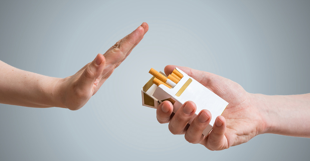 Smoking linked to increased risk of eye disease